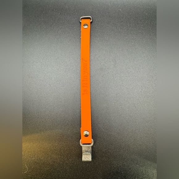 Vintage Gatorade “Is It In You?” Orange Rubber Bracelet - Picture 3 of 7